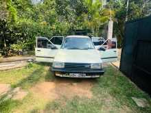 Nissan B11 1983 Car