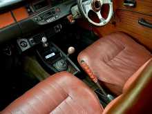 https://riyasewana.com/uploads/nissan-b211-1975-3023511112013.jpg