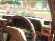 https://riyasewana.com/uploads/nissan-b310-1988-915201512184.jpg