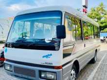 Nissan BABY ROSA ROYAL CUSTOM 1987 Bus