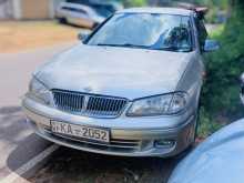 Nissan N16 2001 Car
