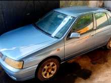 Nissan Bluebird 2000 Car