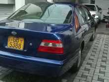 Nissan Bluebird SU 14 2000 Car