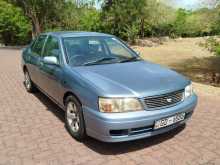 Nissan Bluebird 2000 Car