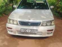 Nissan Bluebird 2000 Car