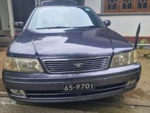 Nissan Bluebird 2000 Car