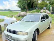 Nissan Bluebird 1994 Car