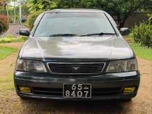 Nissan Bluebird 2000 Car