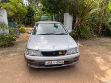Nissan Bluebird 2000 Car