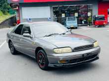 Nissan Bluebird 1994 Car