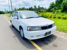 Nissan Bluebird 1998 Car