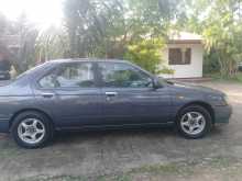 Nissan Bluebird 2000 Car