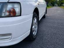 Nissan Bluebird 2000 Car