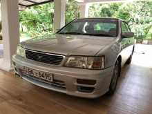 Nissan BLUEBIRD 2000 Car