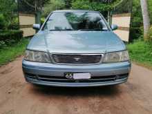 Nissan Bluebird 2000 Car