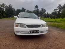 Nissan Bluebird 2000 Car
