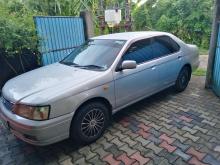 Nissan BLUEBIRD 2000 Car