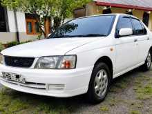 Nissan Bluebird 2000 Car