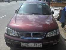 Nissan Bluebird 2000 Car