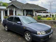 Nissan Bluebird 2000 Car