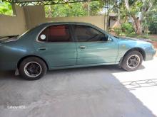 Nissan Bluebird 1994 Car