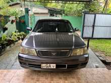 Nissan Bluebird 2000 Car