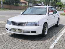 Nissan Bluebird 2000 Car