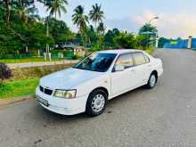 Nissan Bluebird QU-14 2000 Car