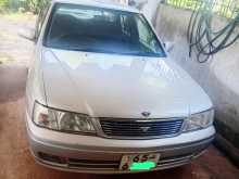 Nissan Bluebird SU14 1996 Car