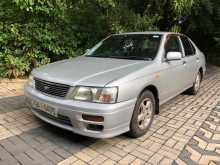 Nissan BLUEBIRD SU14 2000 Car