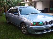 Nissan Bluebird SU14 2000 Car