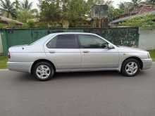 Nissan Bluebird SU14 2001 Car