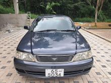 Nissan Bluebird SU14 1999 Car