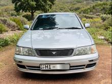 Nissan Bluebird SU14 2000 Car
