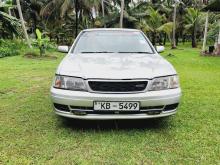 Nissan BLUEBIRD SUPER SALOON 1996 Car