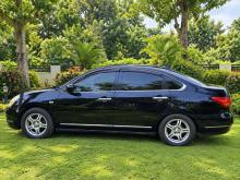 Nissan Bluebird Sylphy G11 2011 Car