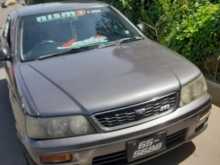 Nissan Bluebird 2000 Car