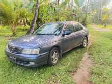 Nissan Bluebird U14 1996 Car
