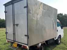 Nissan Bongo 2000 Lorry