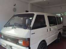 Nissan Bongo 1995 Van