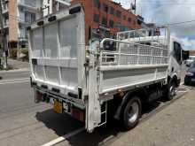 https://riyasewana.com/uploads/nissan-cab-star-2007-2412552512552.jpg