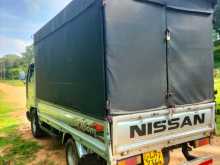 Nissan Cabstar 1999 Lorry