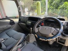 https://riyasewana.com/uploads/nissan-cabstar-4722506694.jpg