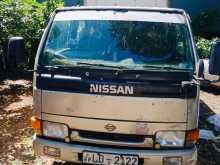 Nissan Cabstar 2002 Crew Cab