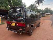 https://riyasewana.com/uploads/nissan-caraval-gl-3203951344.jpg