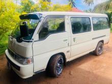 Nissan Caravan 1994 Van