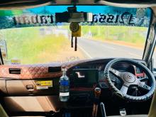 Nissan Caravan 1994 Van