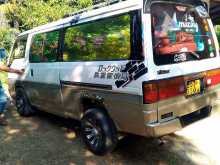 Nissan Caravan 1998 Van