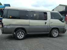 Nissan Caravan 1988 Van
