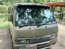 Nissan Caravan 2002 Van